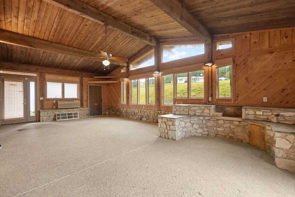 425 Parker Memorial Drive Olive Hill KY 41164
