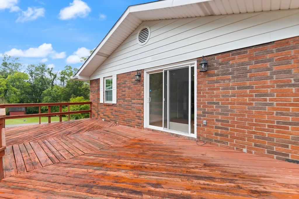 425 Parker Memorial Drive Olive Hill KY 41164