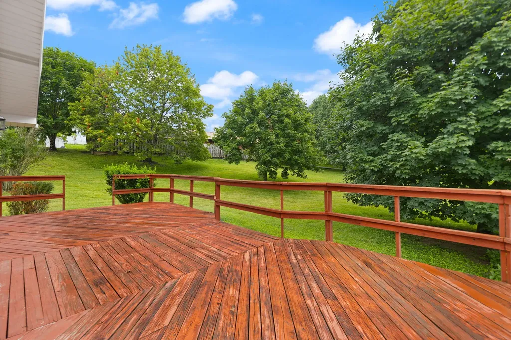 425 Parker Memorial Drive Olive Hill KY 41164