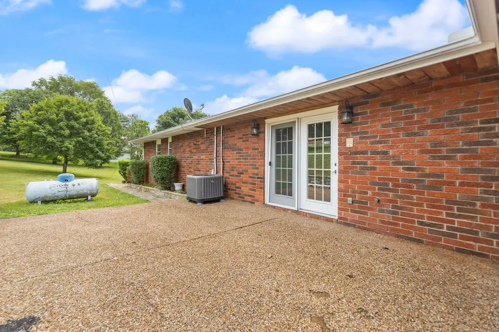 425 Parker Memorial Drive Olive Hill KY 41164