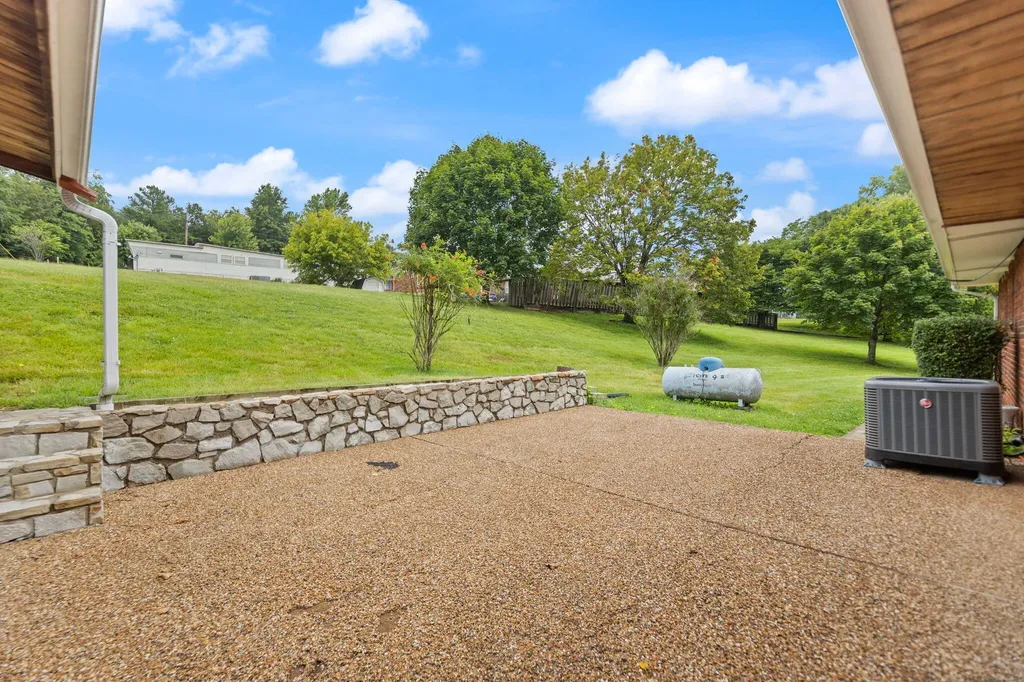 425 Parker Memorial Drive Olive Hill KY 41164