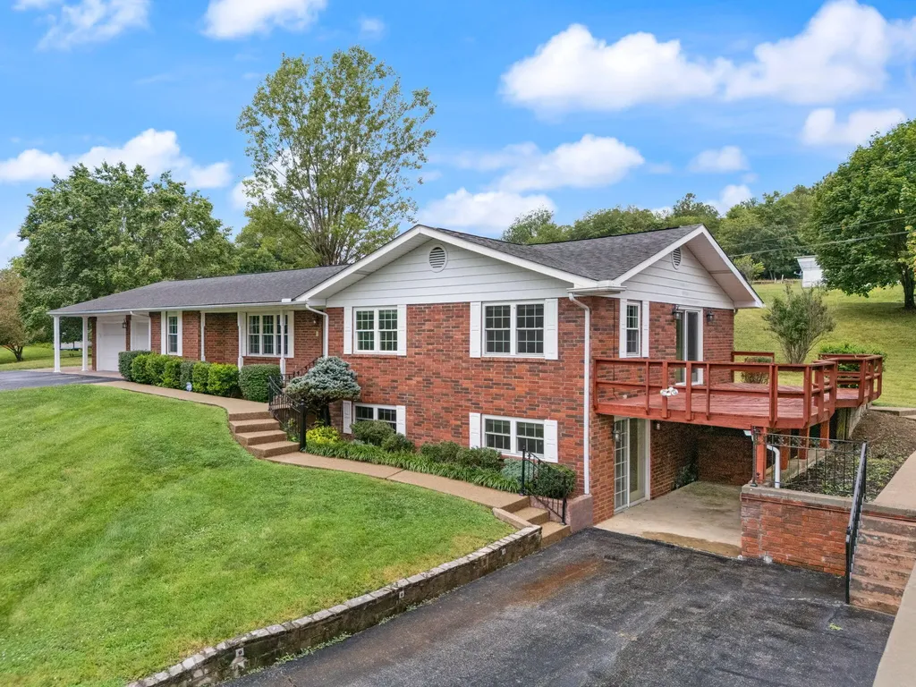 425 Parker Memorial Drive Olive Hill KY 41164