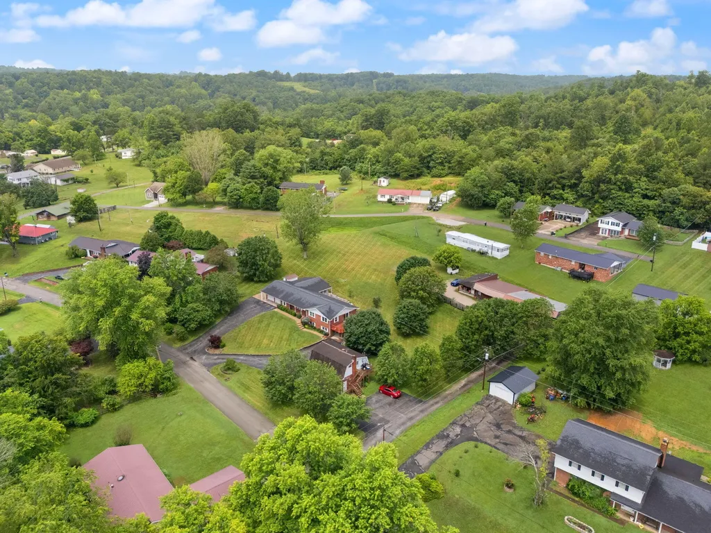 425 Parker Memorial Drive Olive Hill KY 41164