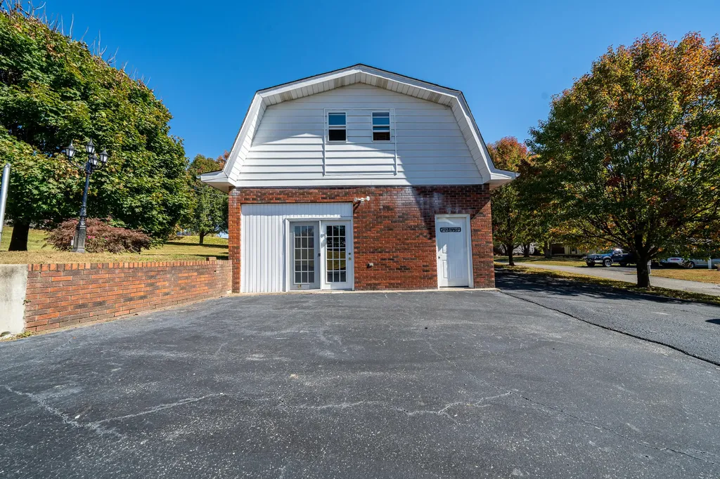 425 Parker Memorial Drive Olive Hill KY 41164