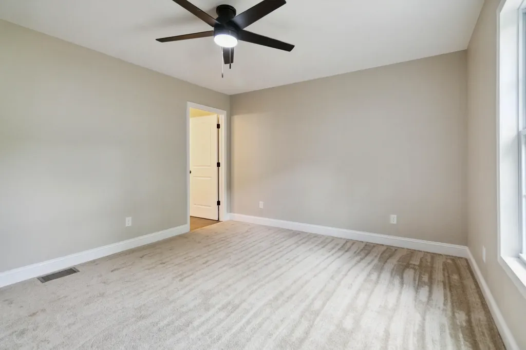 290 Walton Road Irvine KY 40336