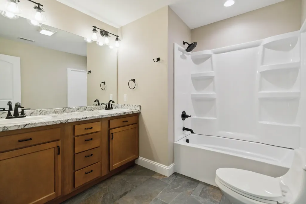 290 Walton Road Irvine KY 40336
