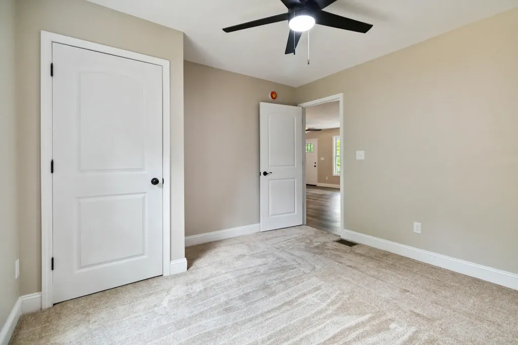 290 Walton Road Irvine KY 40336