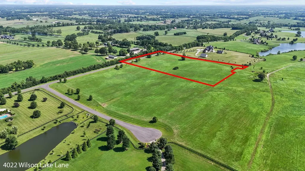 4022 Wilson Lake Lane Lexington KY 40516