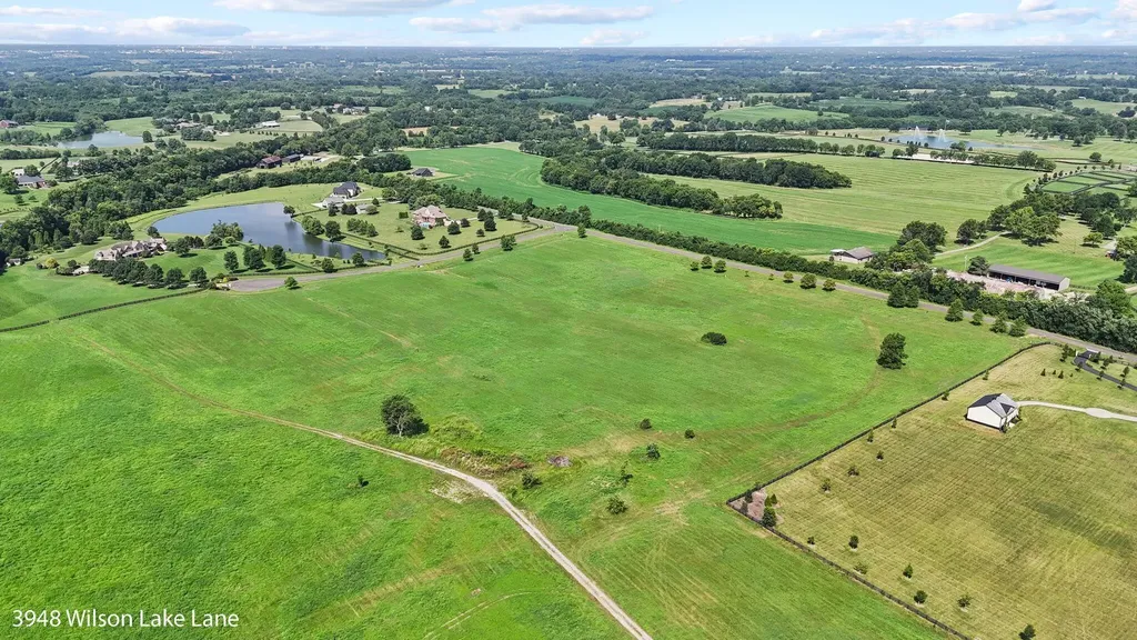 3948 Wilson Lake Lane Lexington KY 40516