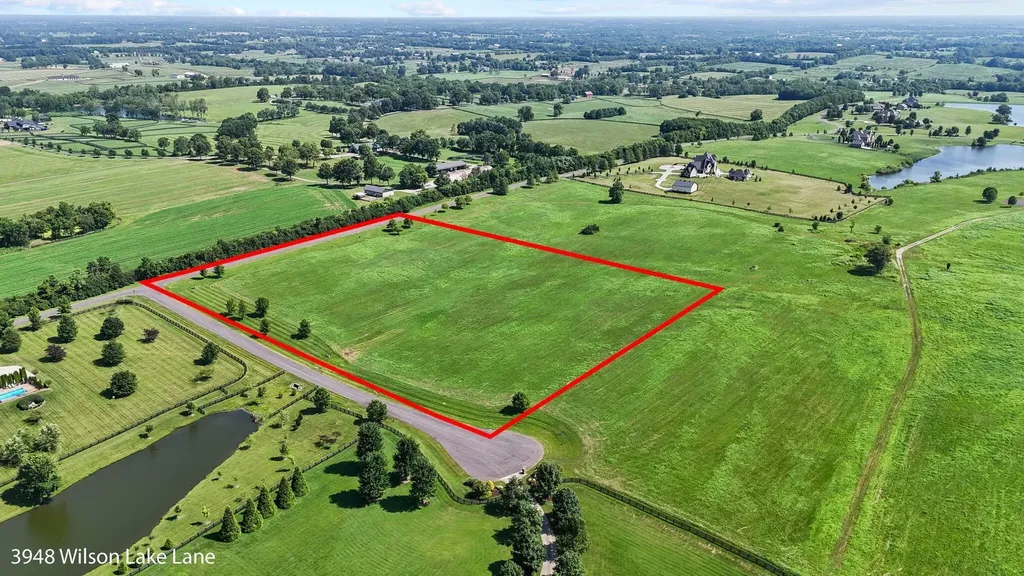 3948 Wilson Lake Lane Lexington KY 40516