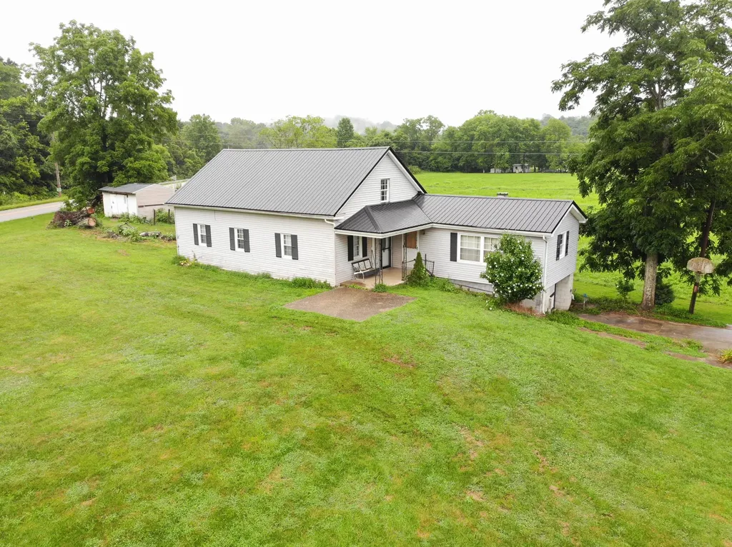 63 Augusta Drive Cynthiana KY 41031
