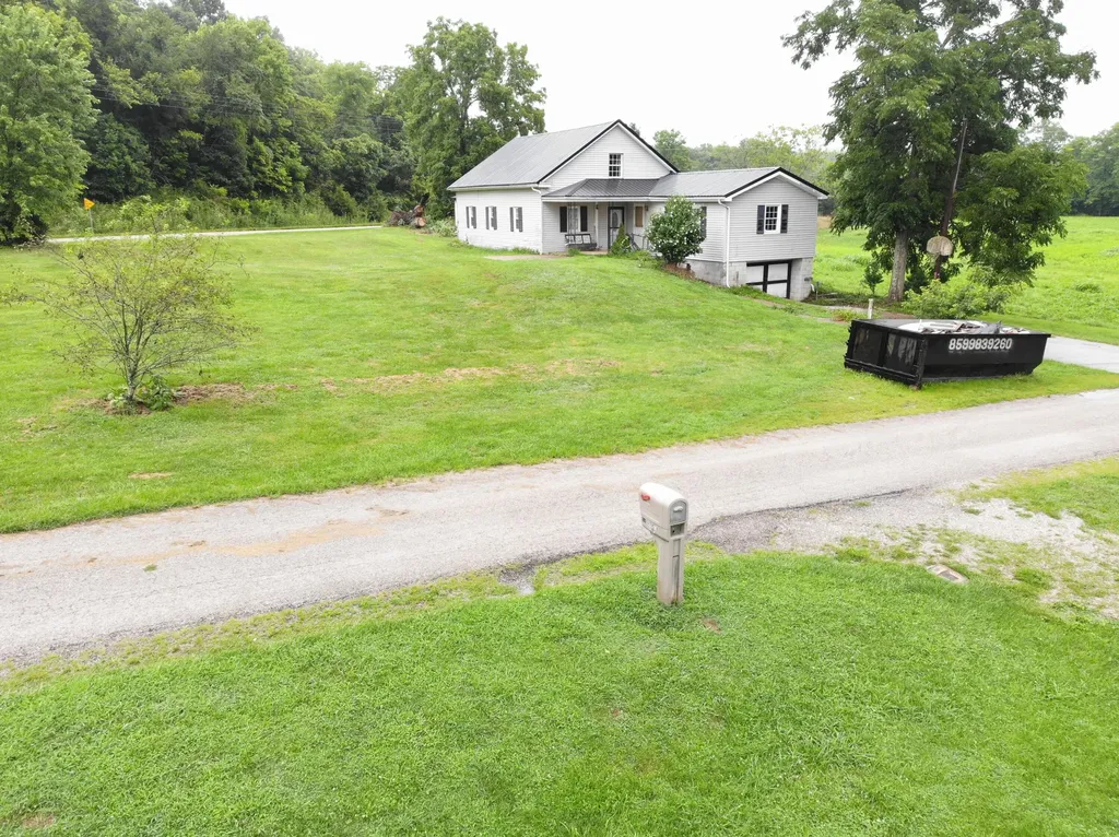 63 Augusta Drive Cynthiana KY 41031