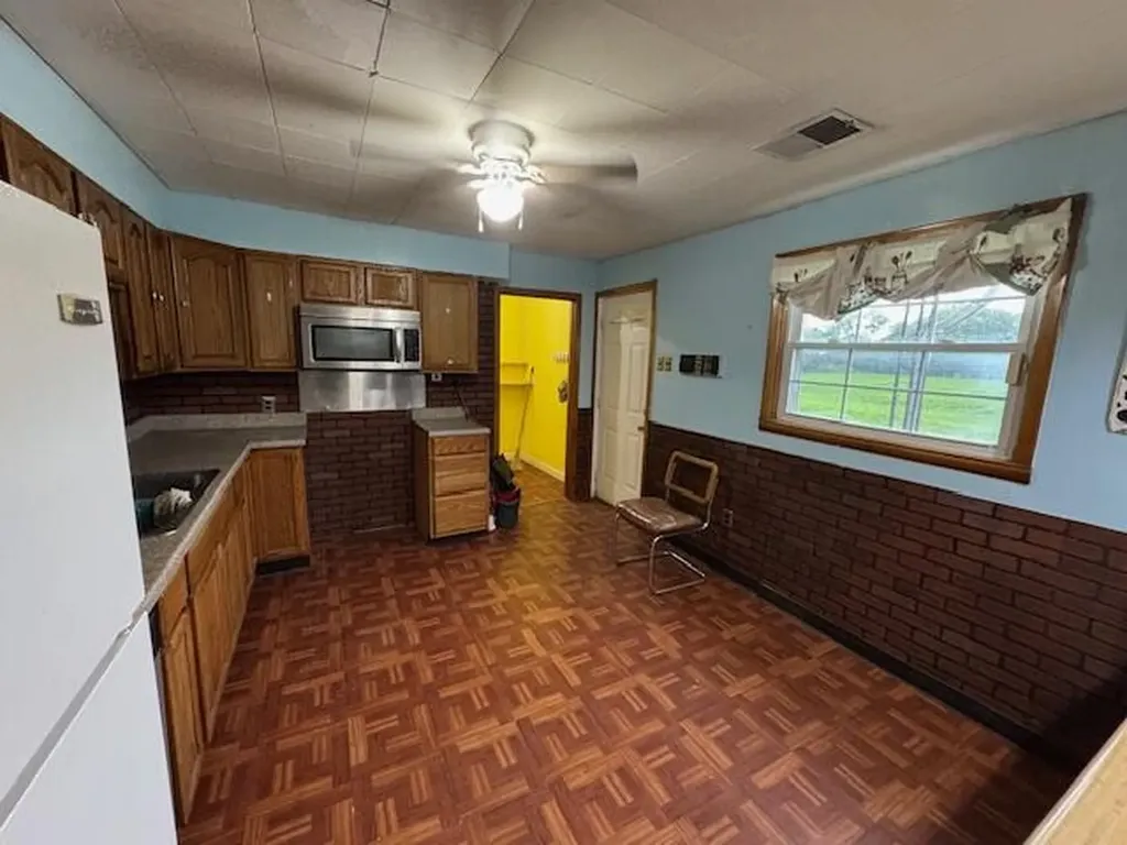 63 Augusta Drive Cynthiana KY 41031
