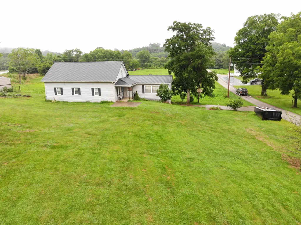 63 Augusta Drive Cynthiana KY 41031
