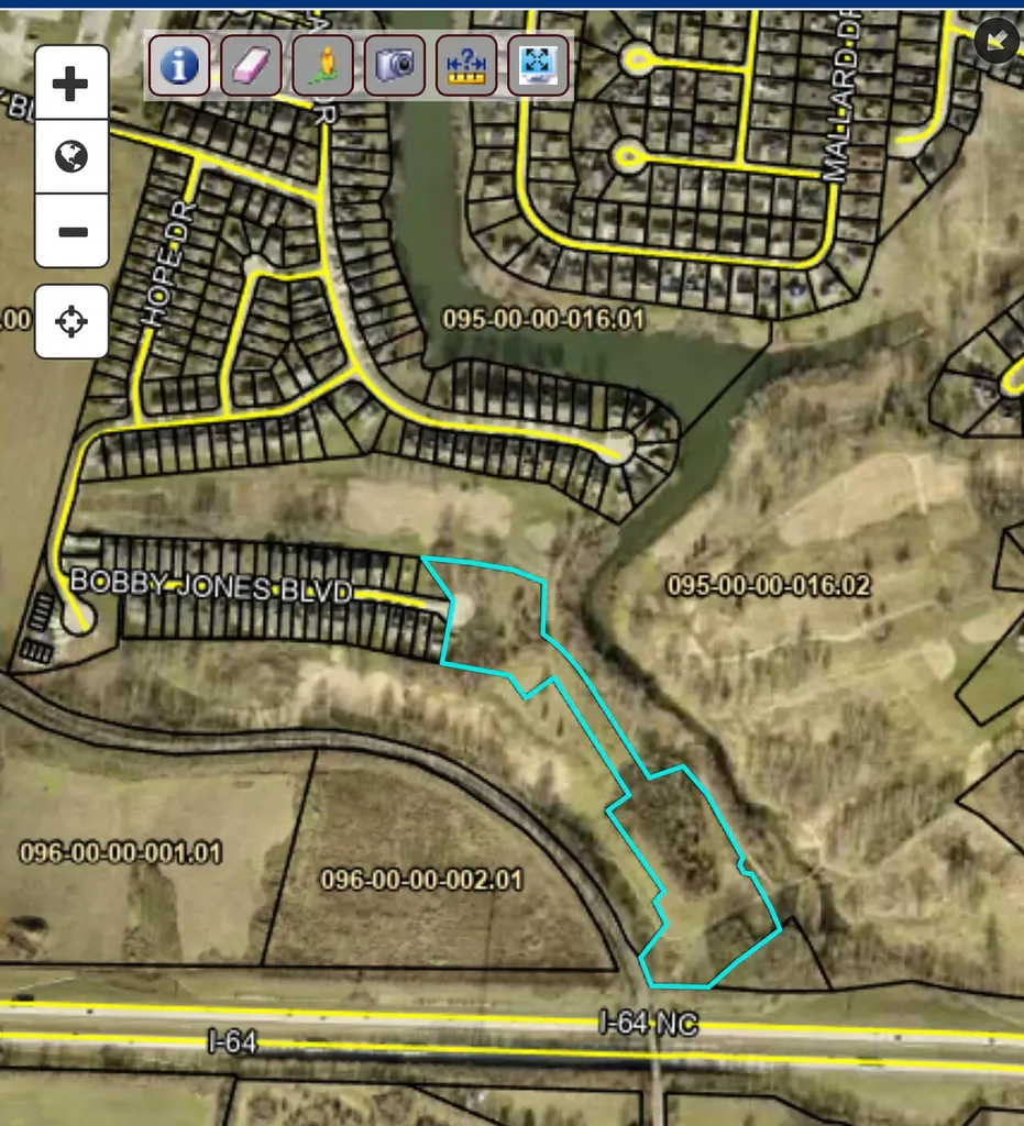 Tract Robert M Green Boulevard Frankfort KY 40601