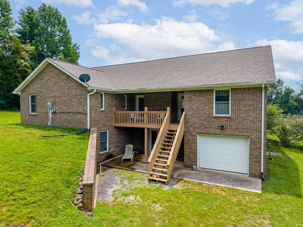 190 Crabtree Lane Somerset KY 42503