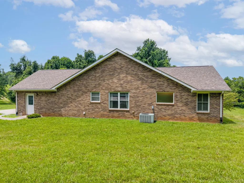 190 Crabtree Lane Somerset KY 42503