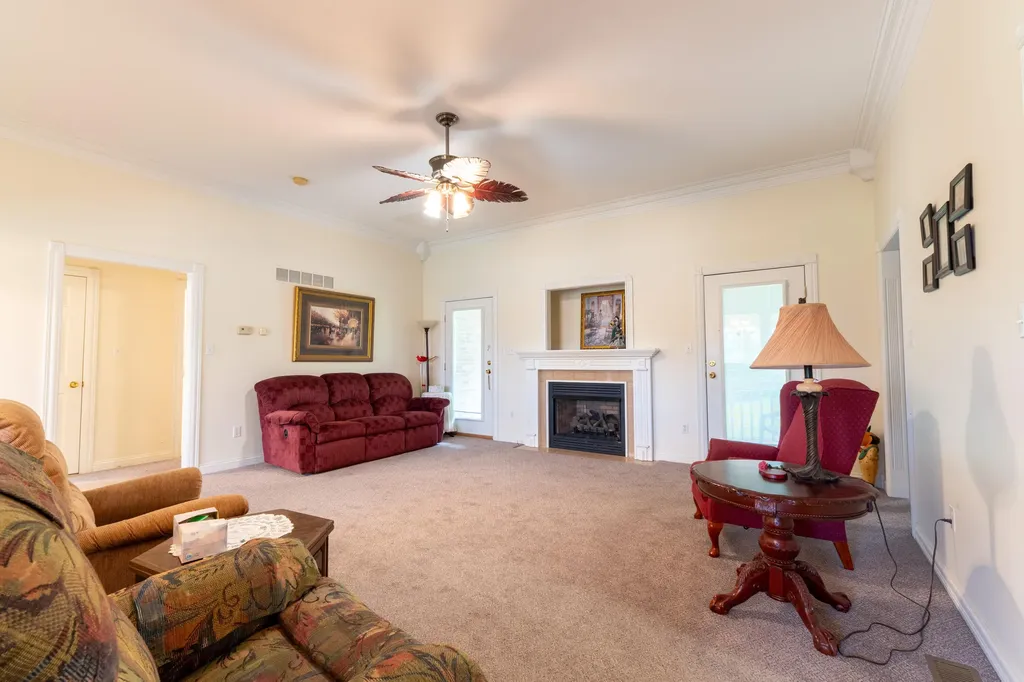 190 Crabtree Lane Somerset KY 42503