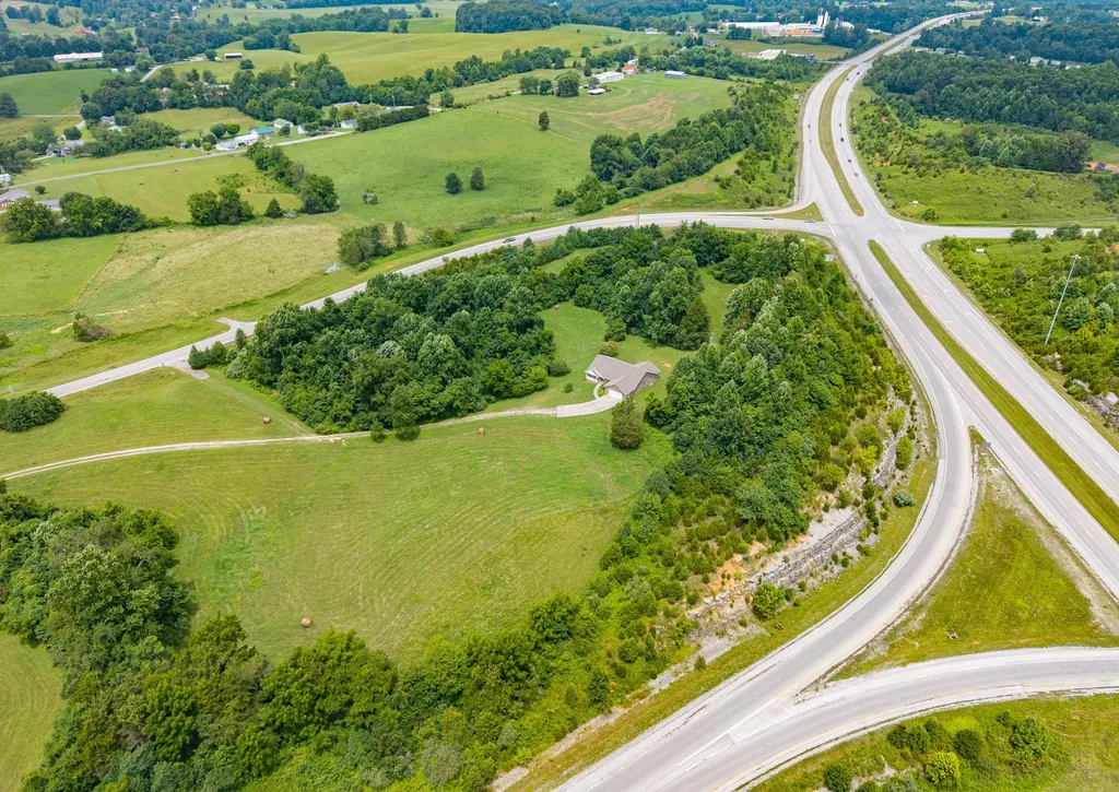 190 Crabtree Lane Somerset KY 42503
