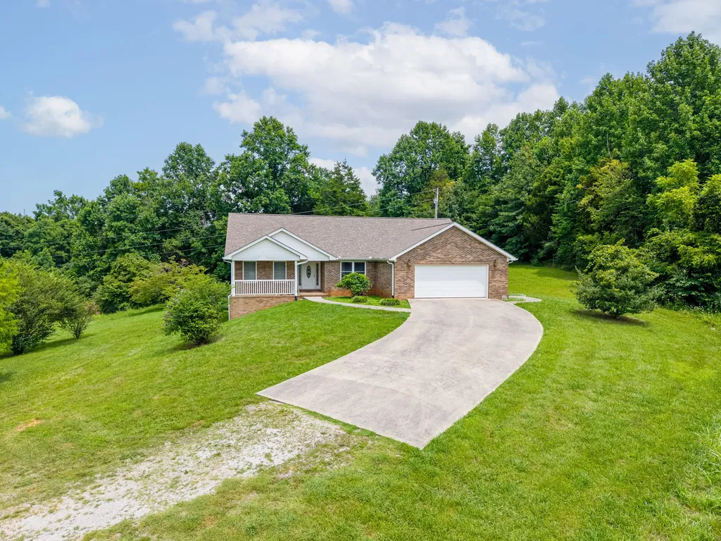 190 Crabtree Lane Somerset KY 42503