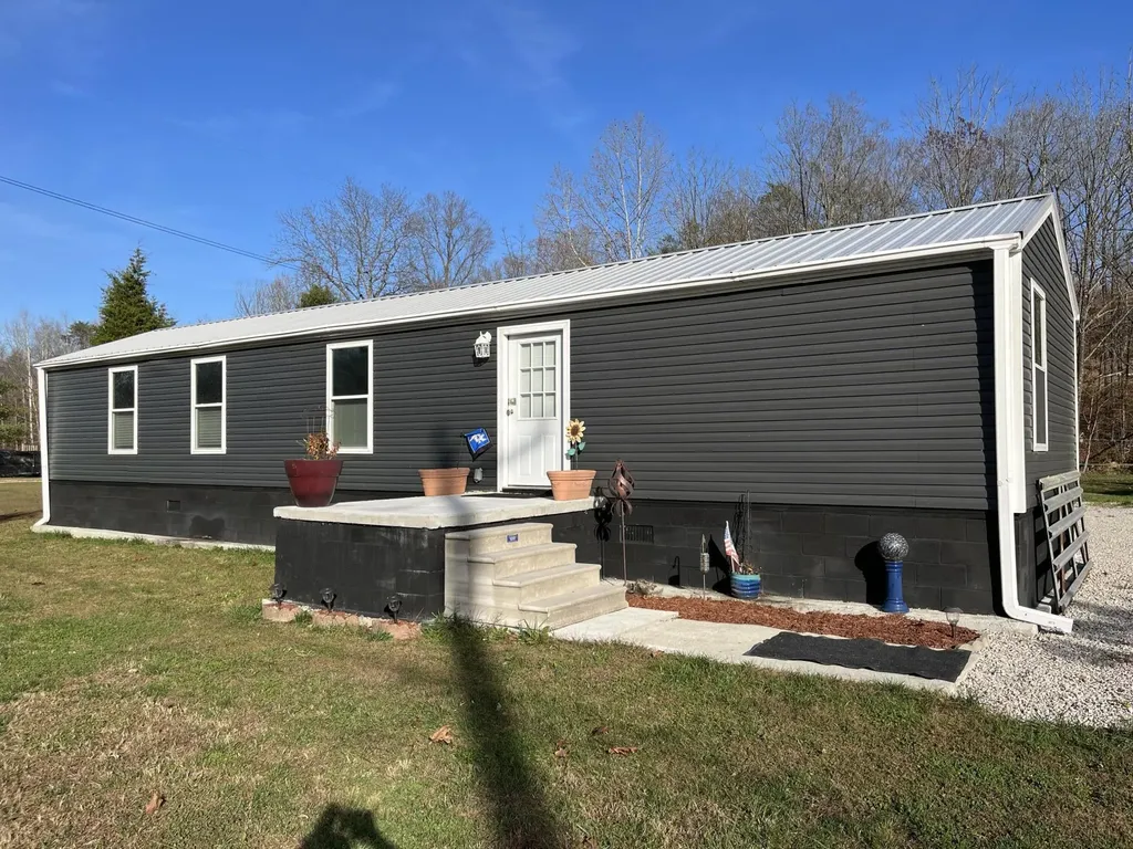 209 Brandy Lane Stanton KY 40380