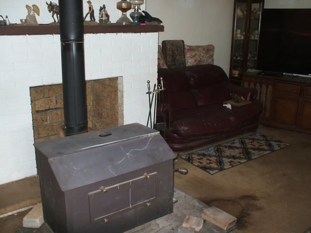 101 Whitney Avenue Lawrenceburg KY 40342