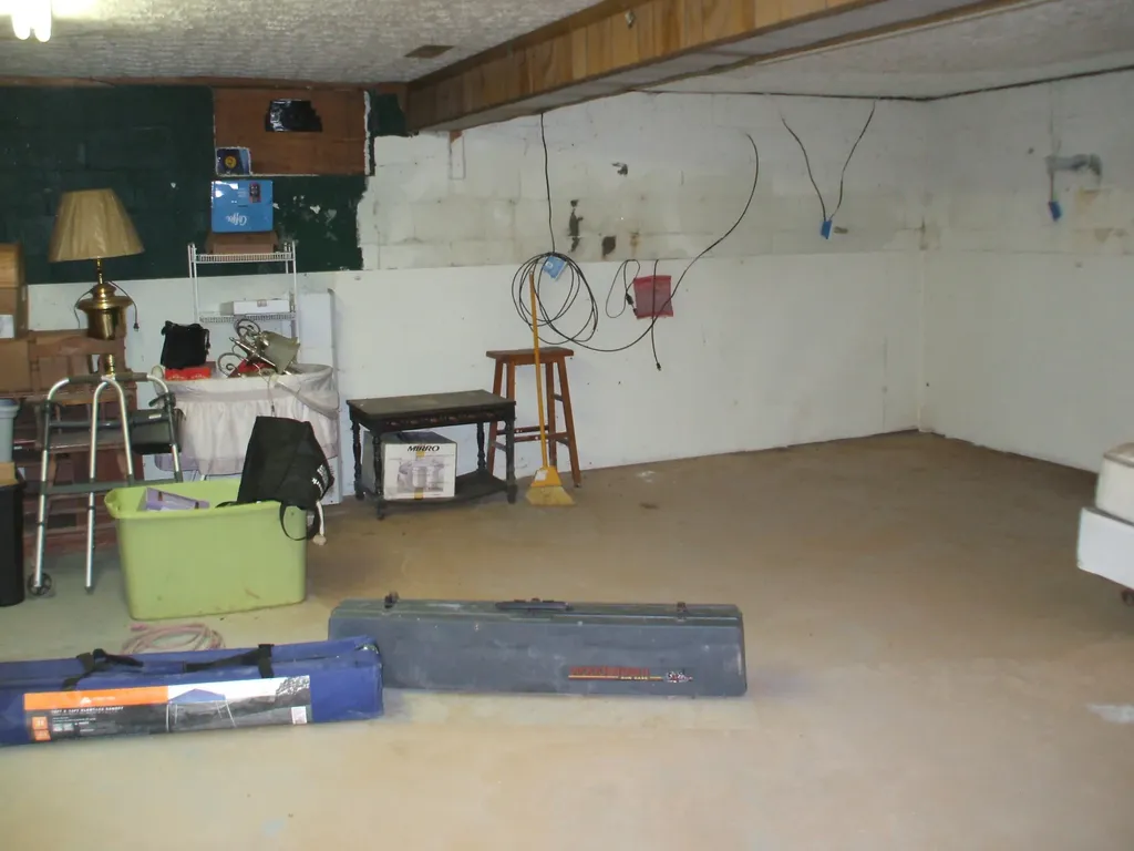 101 Whitney Avenue Lawrenceburg KY 40342