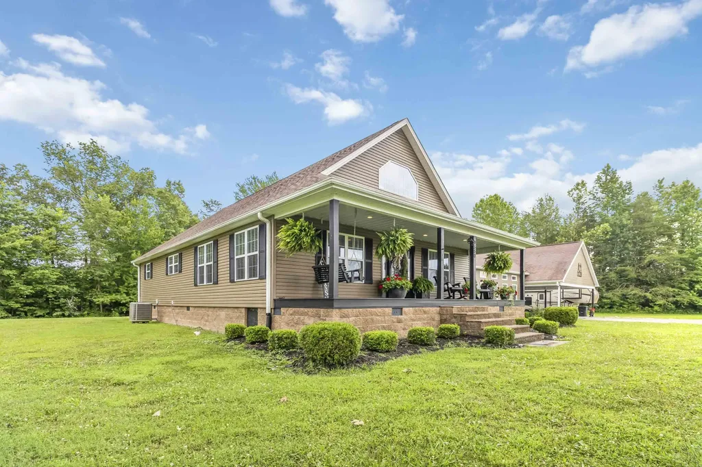 9550 Dysart Way Crab Orchard KY 40419