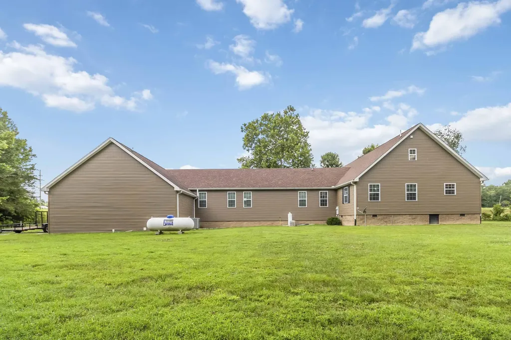 9550 Dysart Way Crab Orchard KY 40419