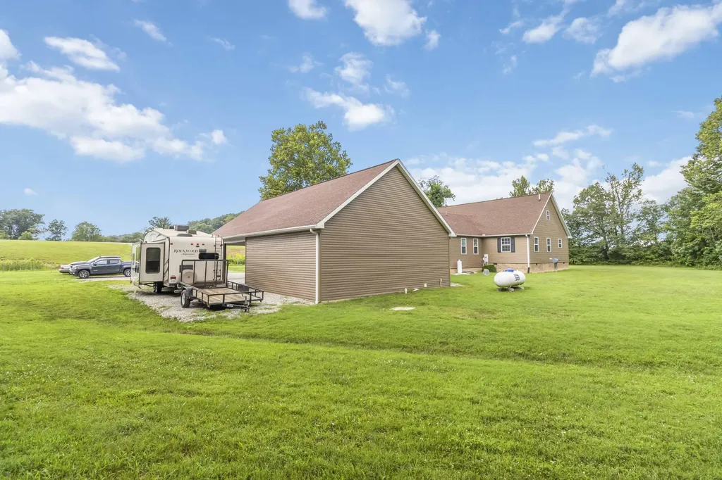 9550 Dysart Way Crab Orchard KY 40419