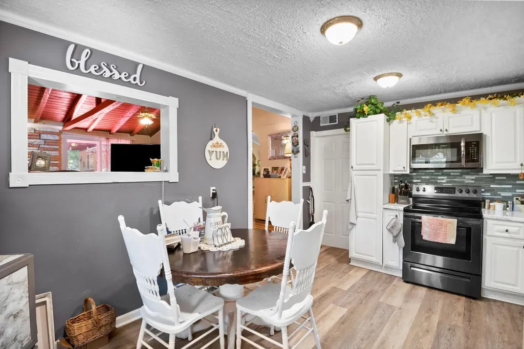 902 E 9th Street London KY 40741