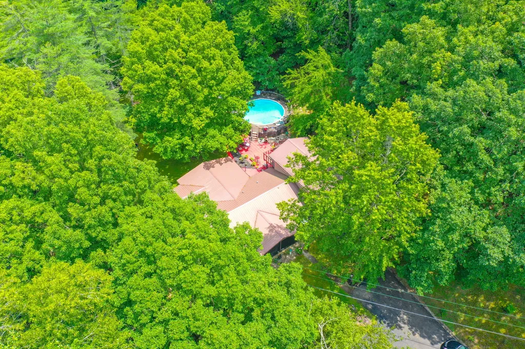 902 E 9th Street London KY 40741