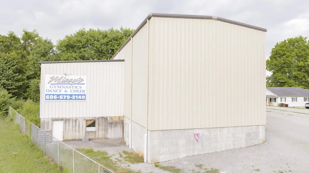 203 Murrell Avenue Somerset KY 42503