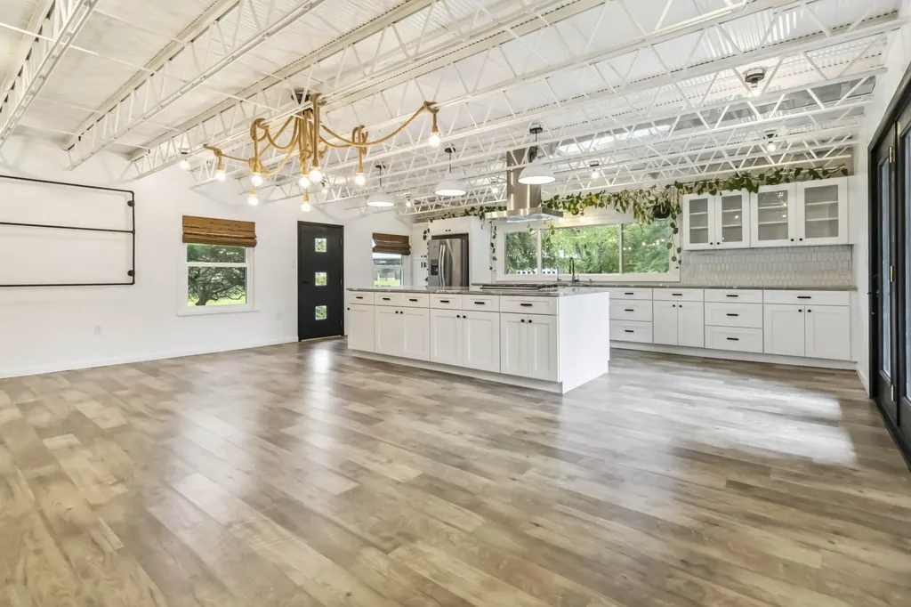 288 Royal Drive London KY 40741