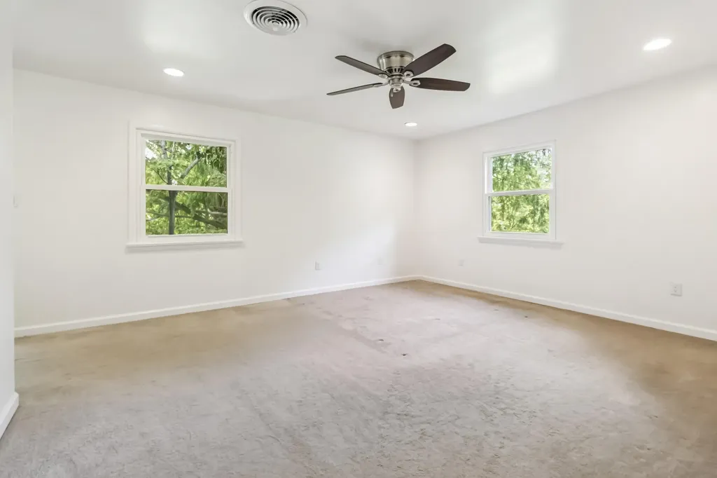 288 Royal Drive London KY 40741