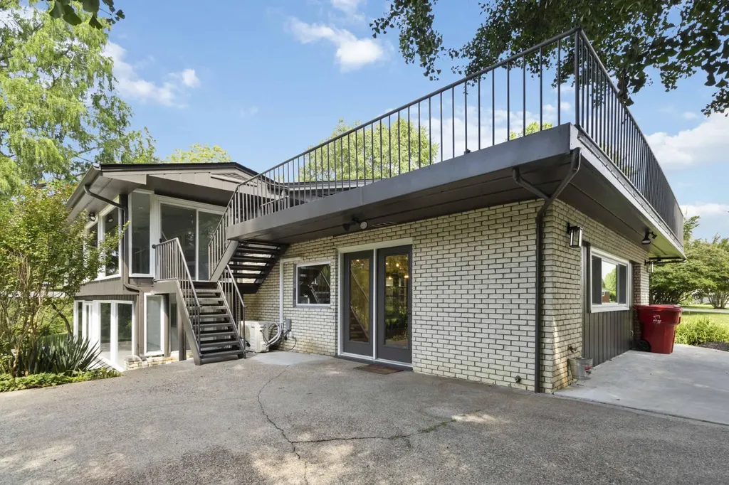 288 Royal Drive London KY 40741