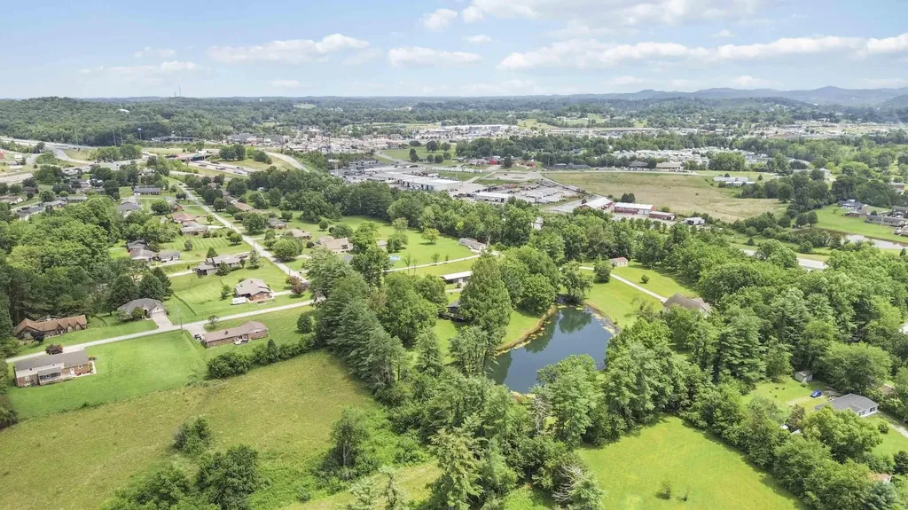 288 Royal Drive London KY 40741
