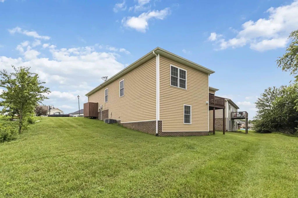 144 Grace Court Harrodsburg KY 40330