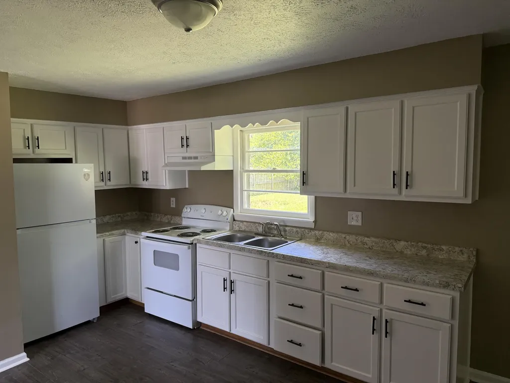 211 Laurel Drive Berea KY 40403