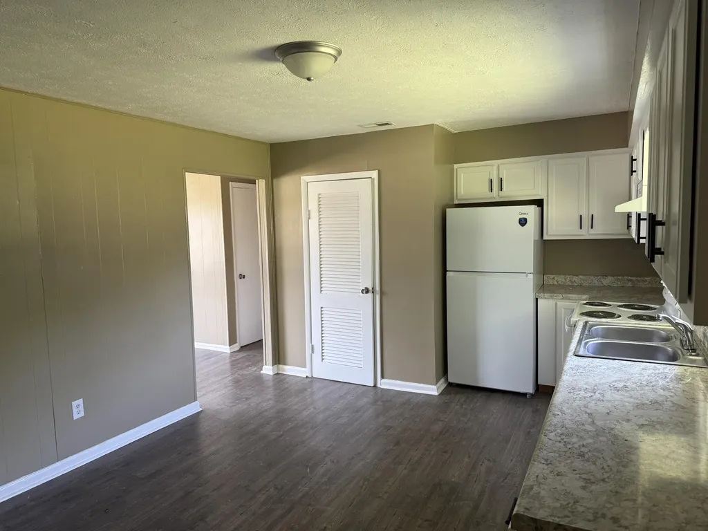 211 Laurel Drive Berea KY 40403