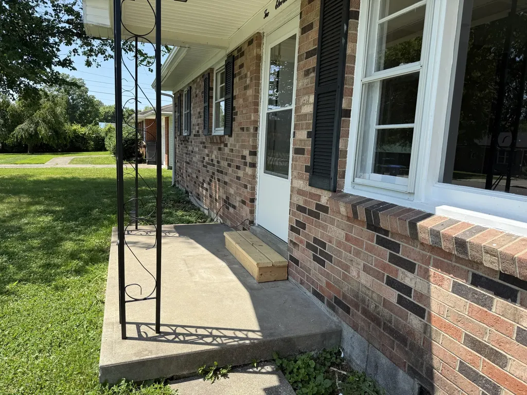 211 Laurel Drive Berea KY 40403