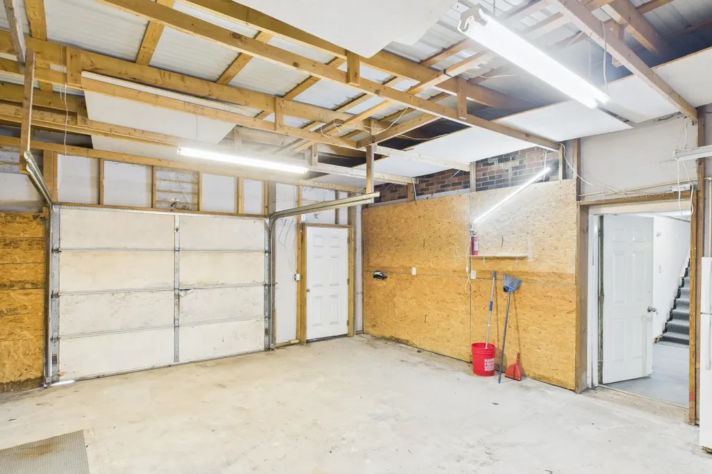 1761 Jasper Bend Road Burnside KY 42519