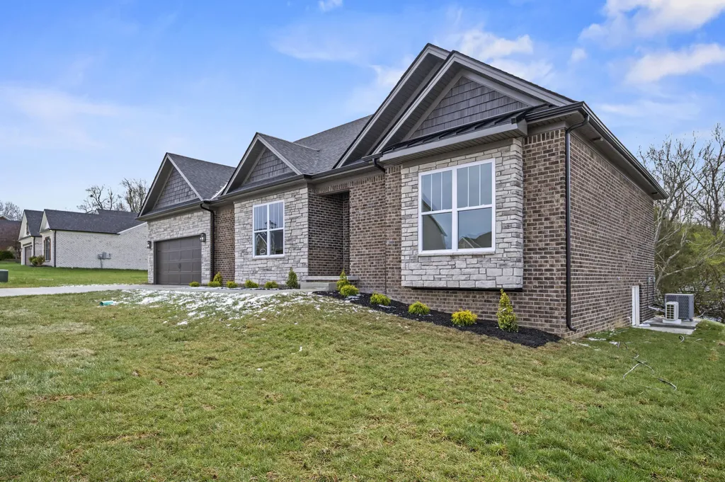 121 Ivy Creek Drive Richmond KY 40475