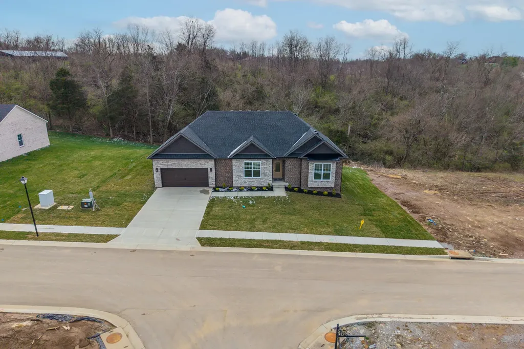121 Ivy Creek Drive Richmond KY 40475