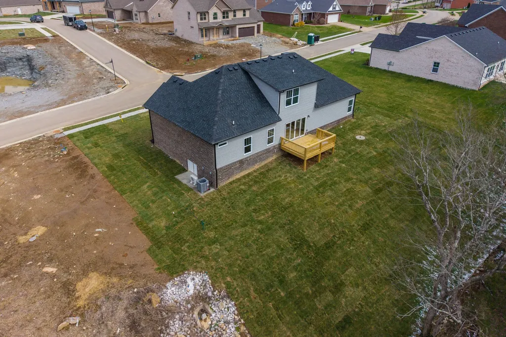 121 Ivy Creek Drive Richmond KY 40475
