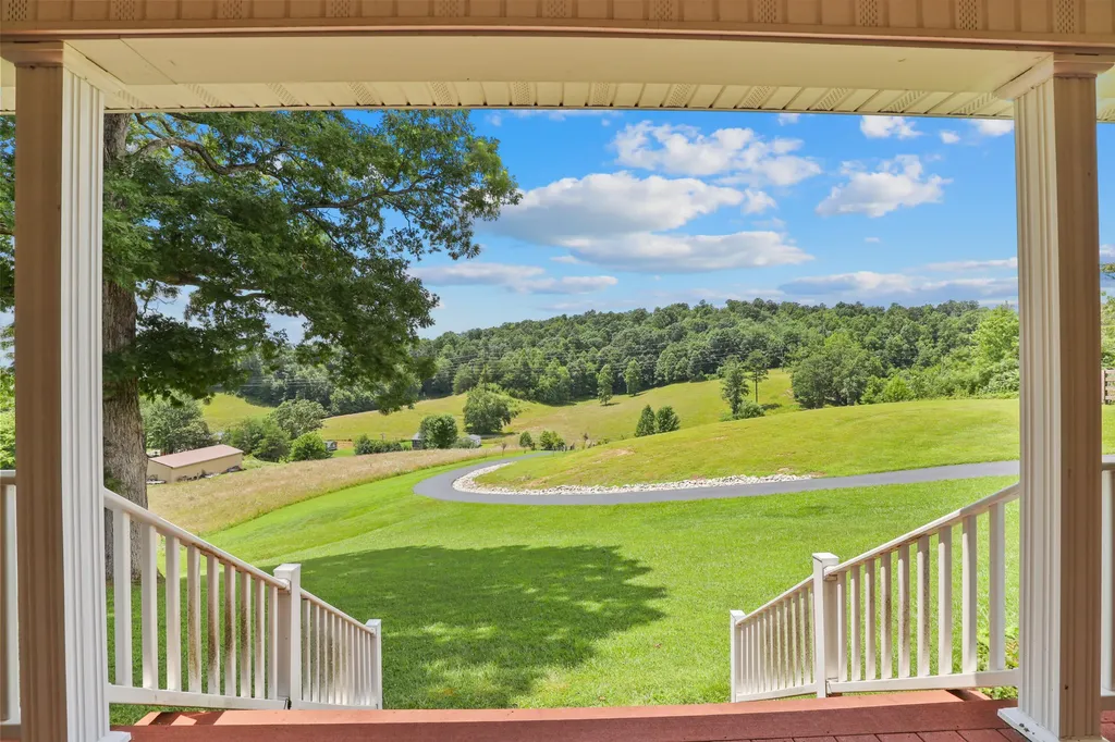 13102 Us Highway 421 South Tyner KY 40486