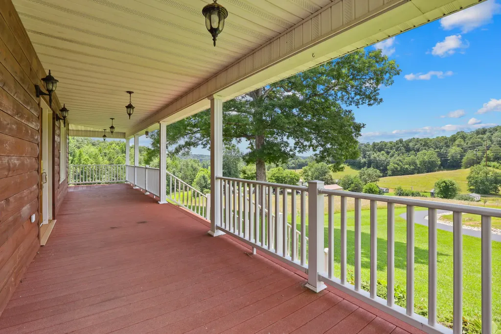 13102 Us Highway 421 South Tyner KY 40486