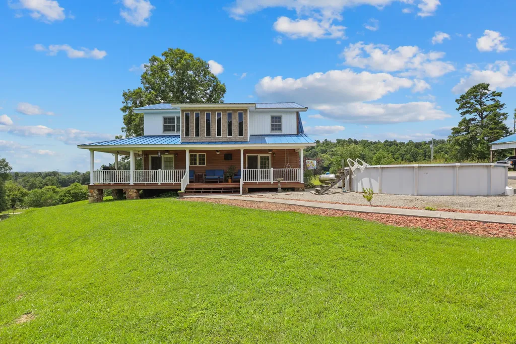 13102 Us Highway 421 South Tyner KY 40486