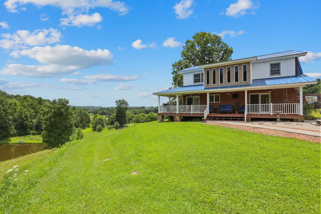 13102 Us Highway 421 South Tyner KY 40486