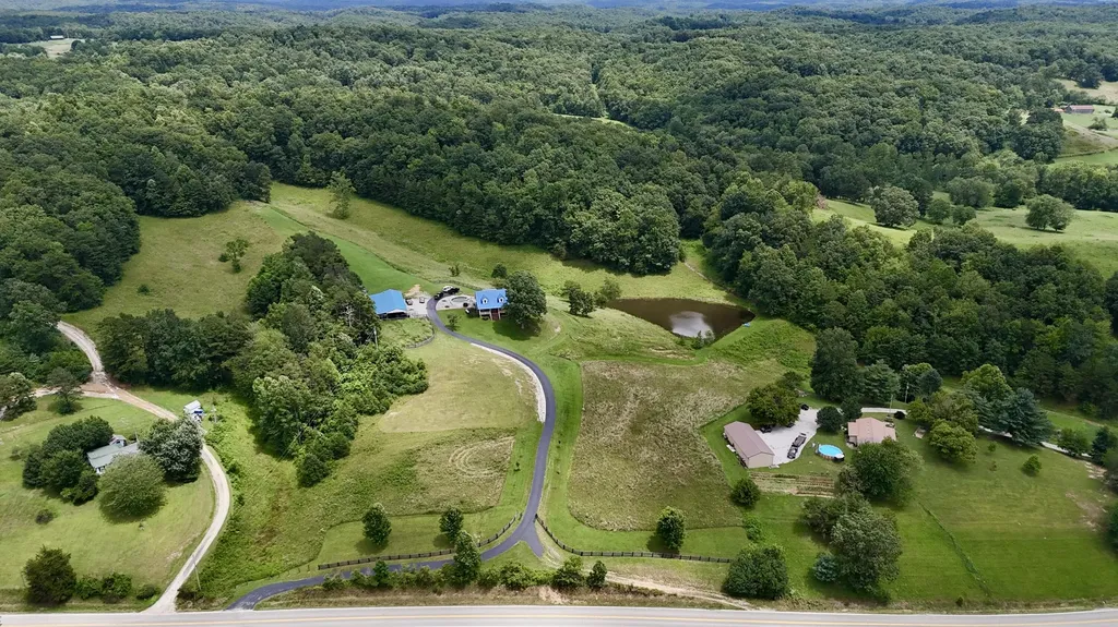 13102 Us Highway 421 South Tyner KY 40486